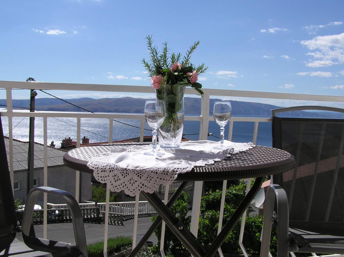 Guest House Adria Senj  Eksteriør billede